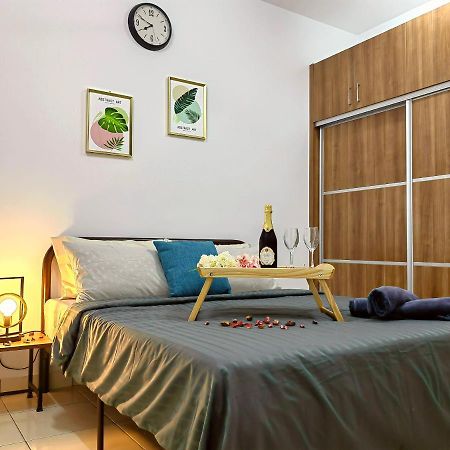 Alanis Residences Klia Kota Warisan Sepang By Dreamstay Buitenkant foto
