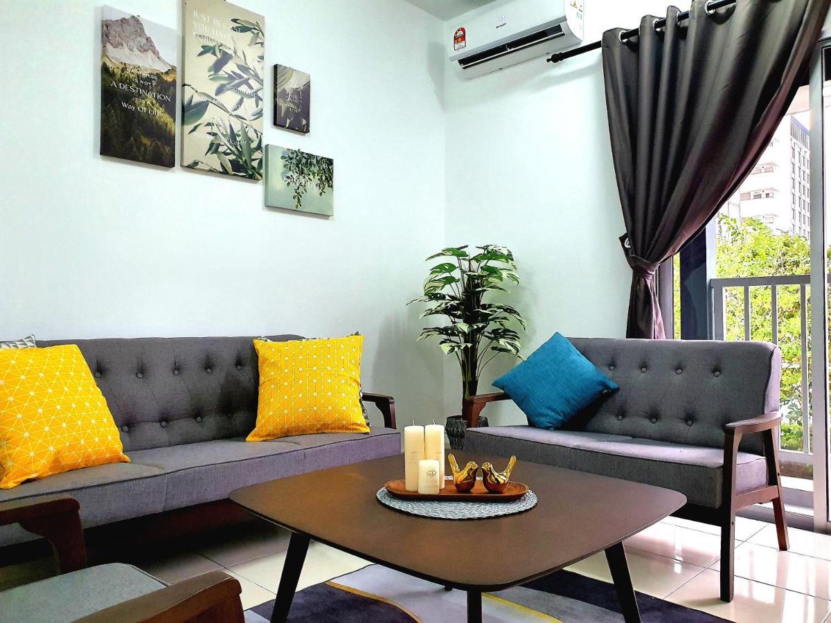 Alanis Residences Klia Kota Warisan Sepang By Dreamstay Buitenkant foto