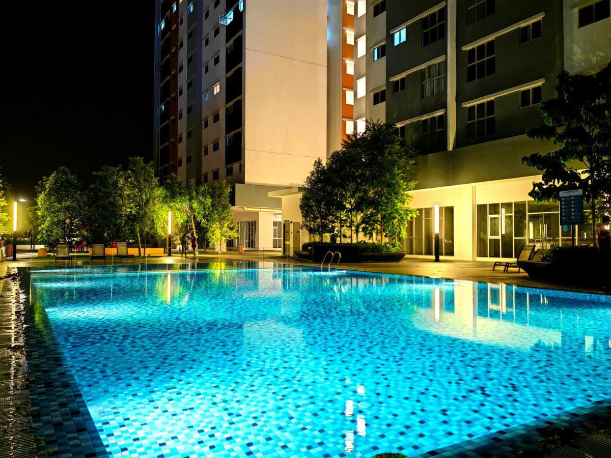 Alanis Residences Klia Kota Warisan Sepang By Dreamstay Buitenkant foto