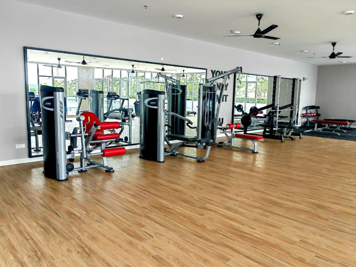 Alanis Residences Klia Kota Warisan Sepang By Dreamstay Buitenkant foto